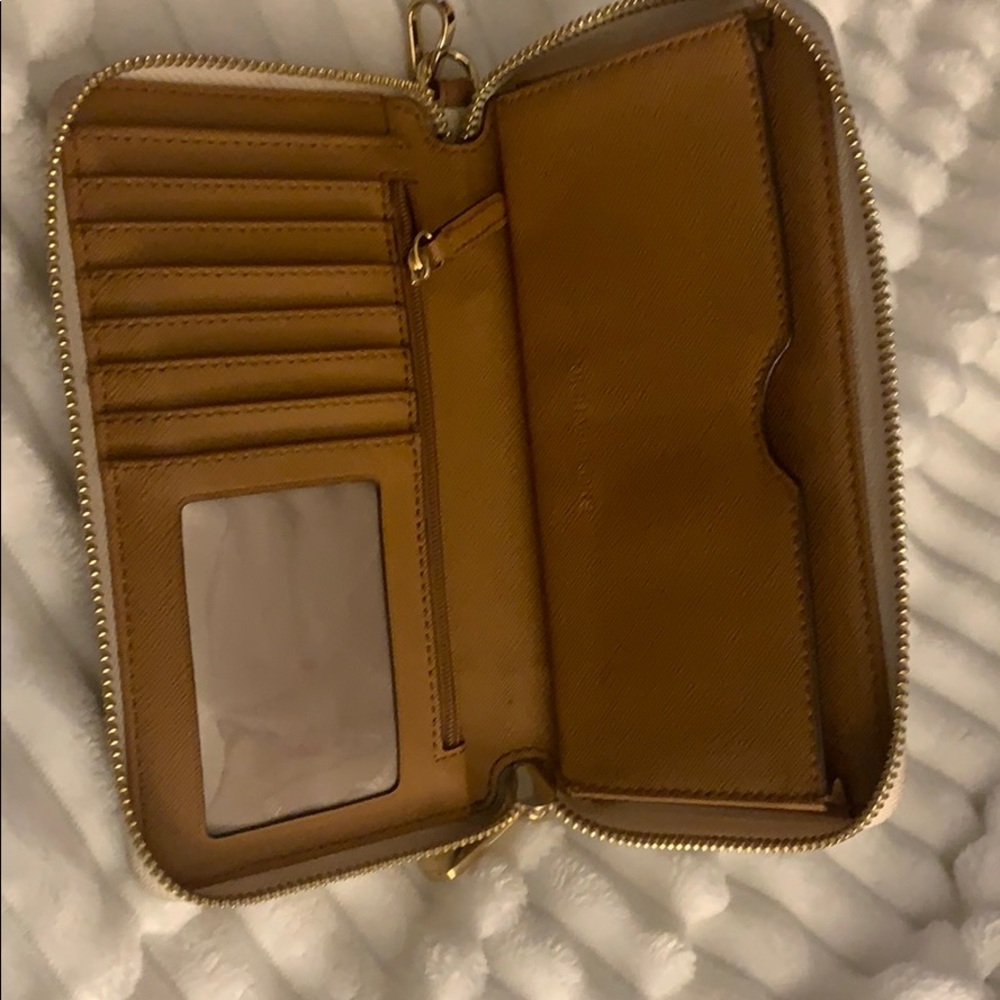 Wallet - Picture 3 of 3